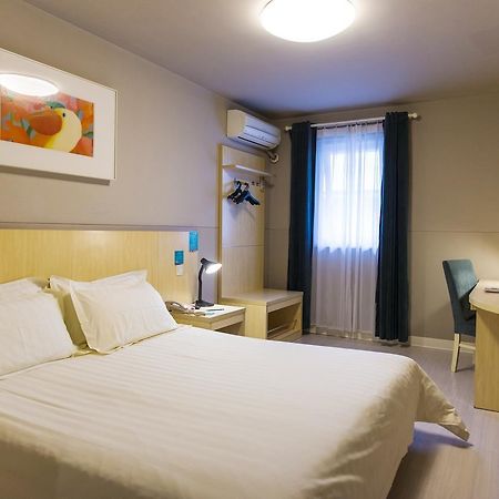 Bestay Hotel Express Shenyang Imperial Palace Huaiyuanmen Subway Station Kültér fotó