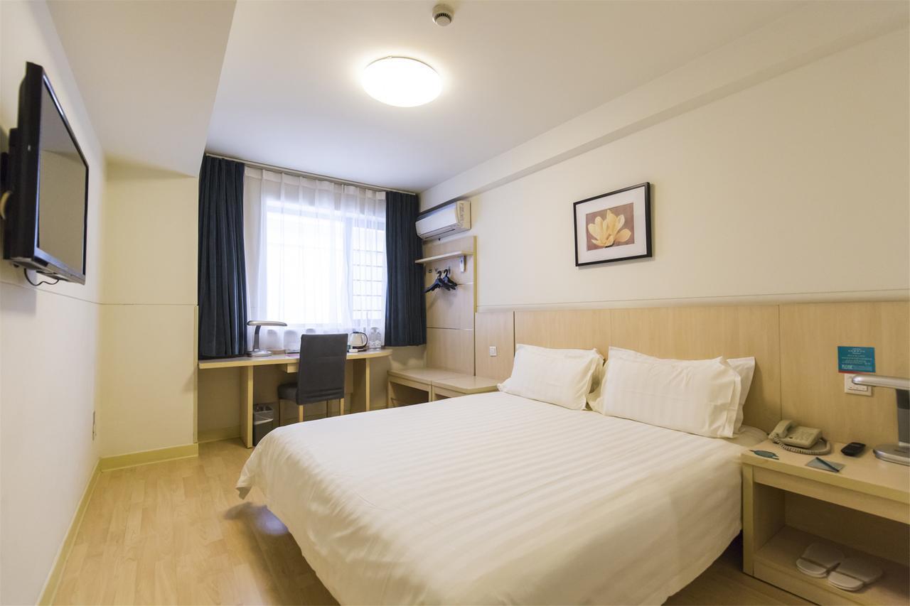 Bestay Hotel Express Shenyang Imperial Palace Huaiyuanmen Subway Station Kültér fotó