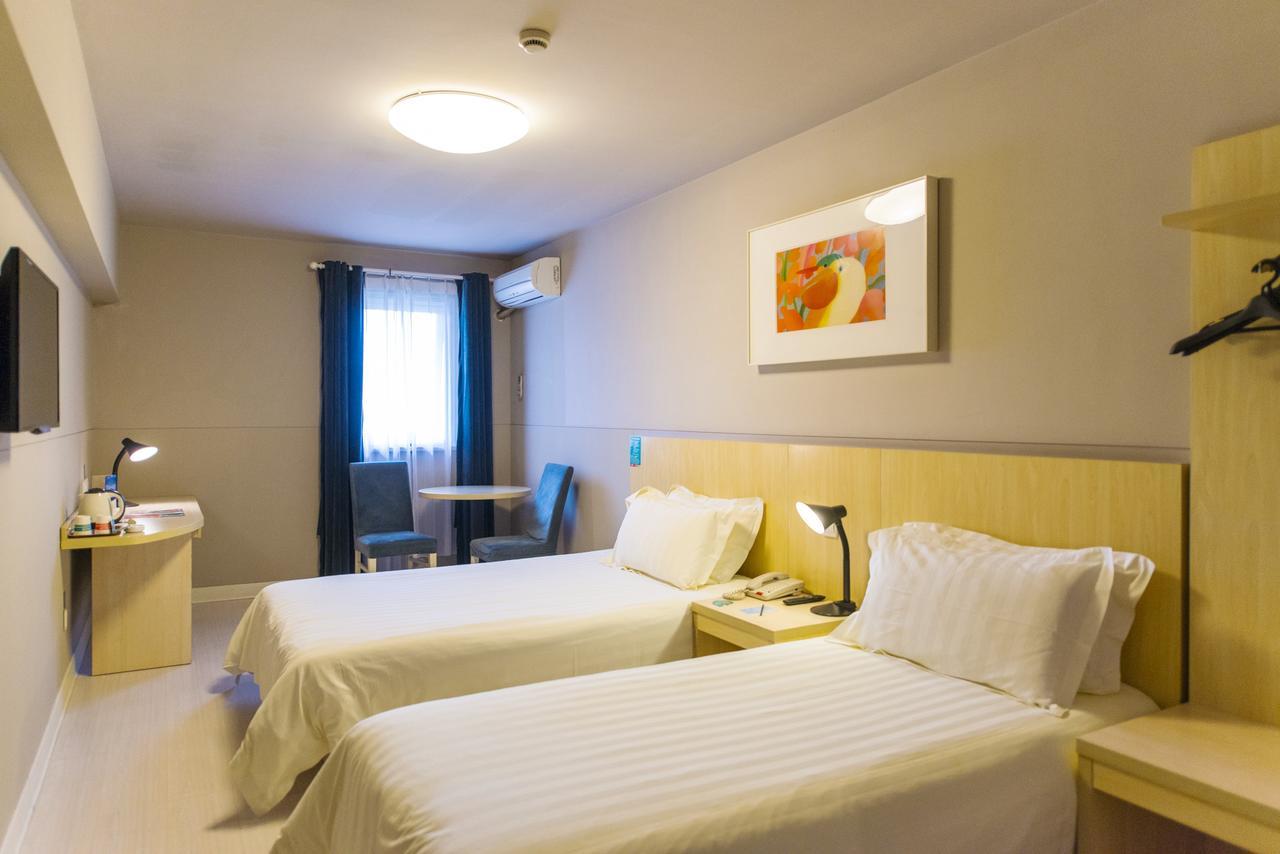 Bestay Hotel Express Shenyang Imperial Palace Huaiyuanmen Subway Station Kültér fotó