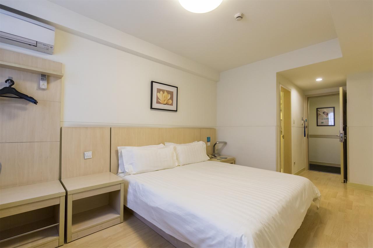 Bestay Hotel Express Shenyang Imperial Palace Huaiyuanmen Subway Station Kültér fotó